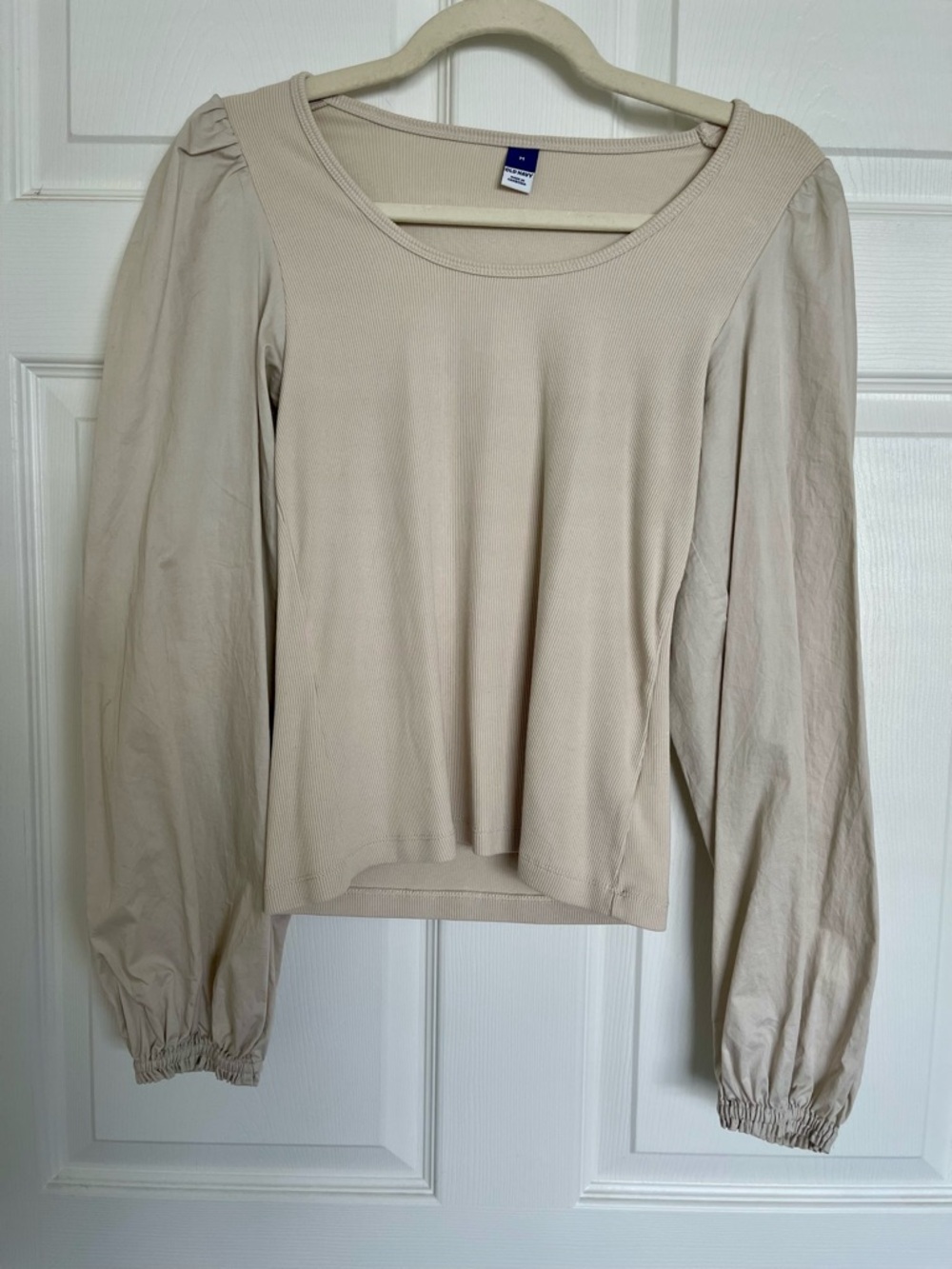 Old Navy Cream Scoop Neck Long Sleeve Puff Top